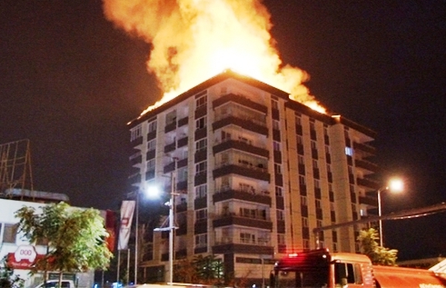 Ankara da Yangın Paniğe Sebep Oldu